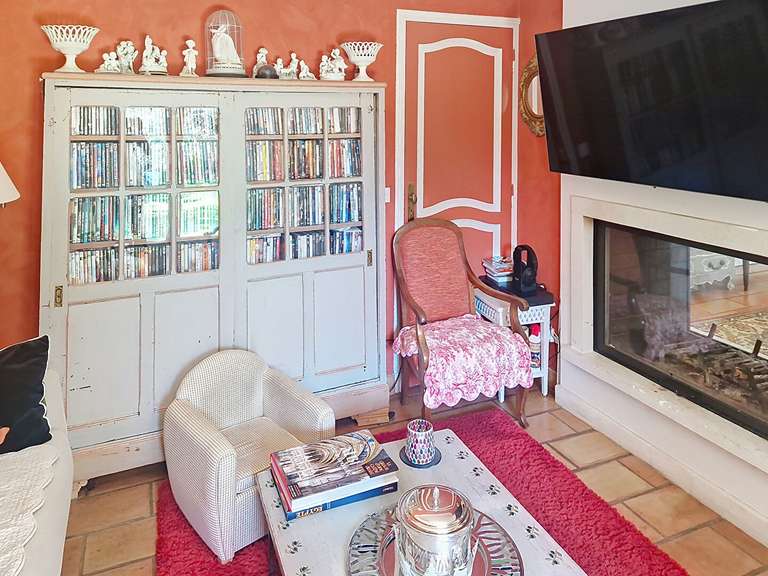Maison Les Angles - 5 chambres - 190m²