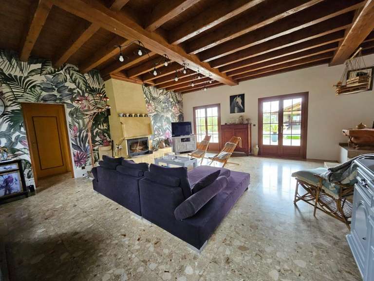 House Grun-Bordas - 5 bedrooms - 250m²