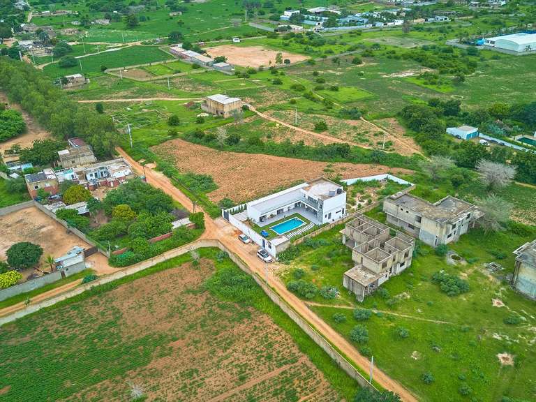 Villa Nguérigne - 4 chambres - 300m²