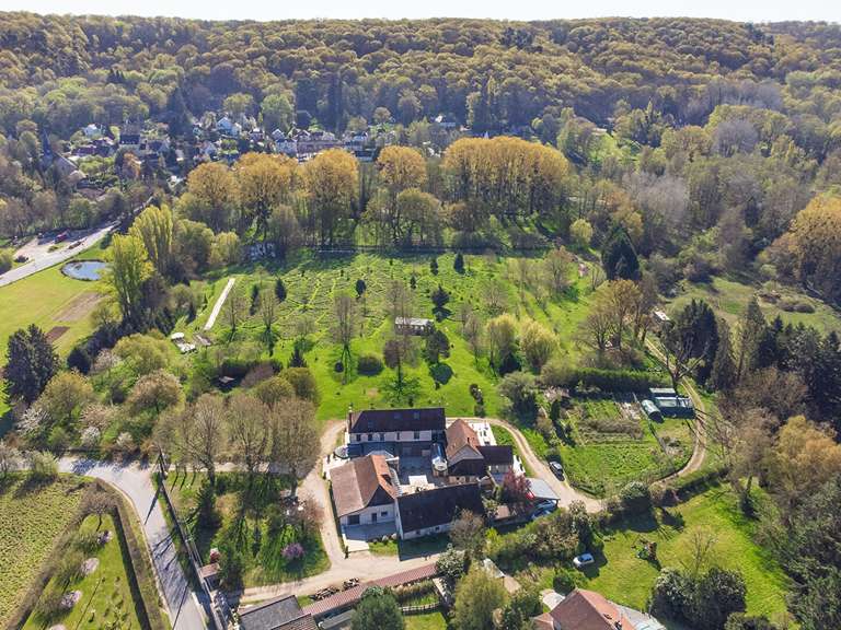 Maison Senlisse - 12 chambres - 785m²