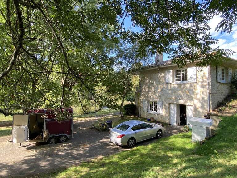 Maison Angoulême - 6 chambres - 230m²
