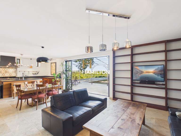 Maison Cordes-sur-Ciel - 7 chambres - 255m²