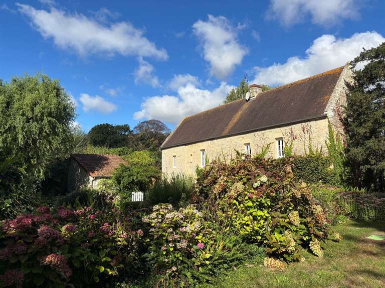 Maison Ponts-sur-Seulles - 5 chambres - 194m²