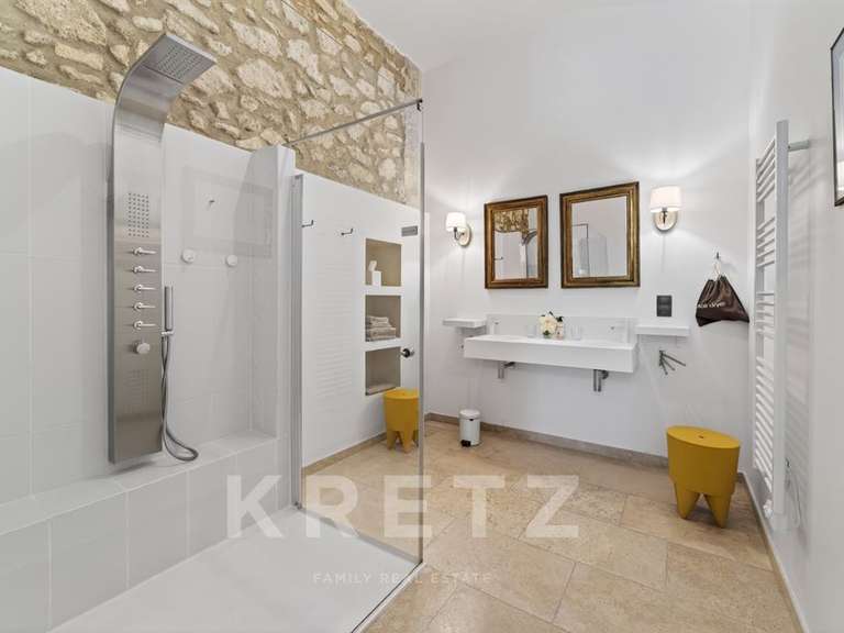 Maison Avignon - 8 chambres - 585m²