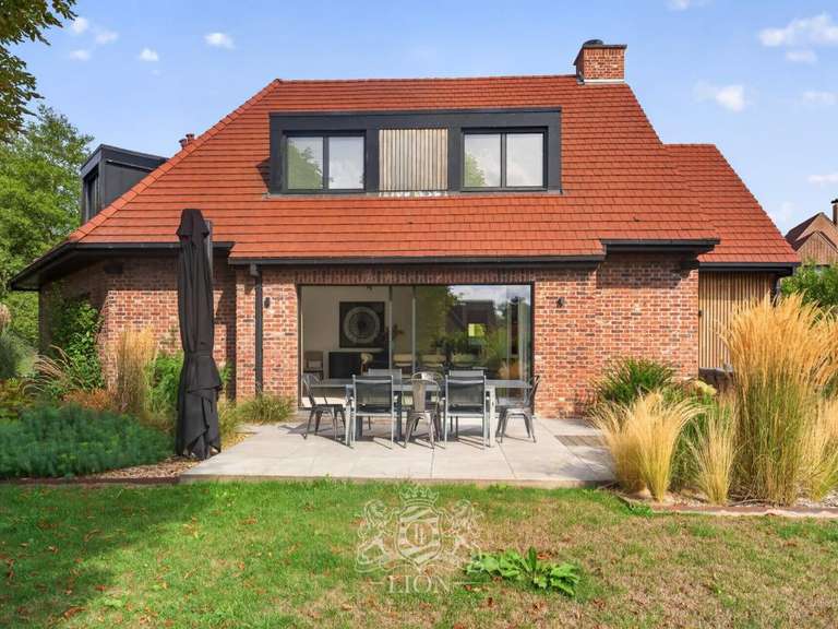 Maison Croix - 5 chambres - 273m²