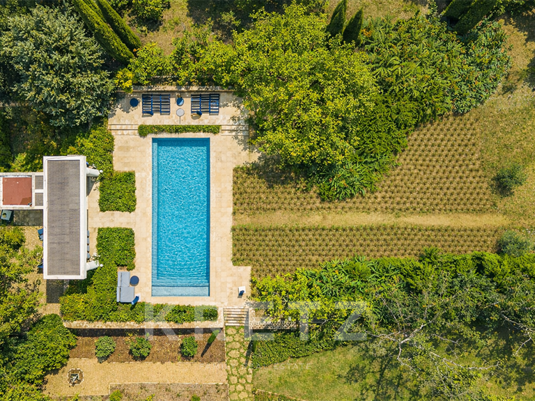 House Ménerbes - 8 bedrooms - 600m²