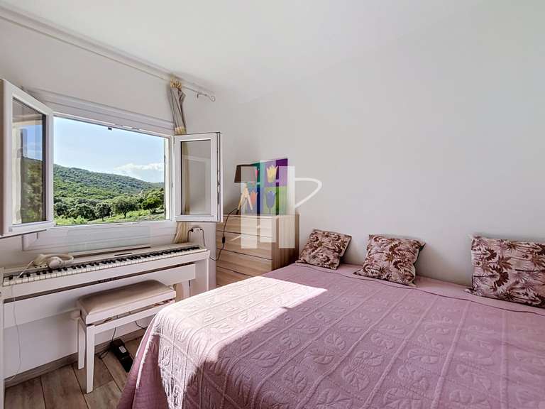 House Roquebrune-sur-Argens - 4 bedrooms