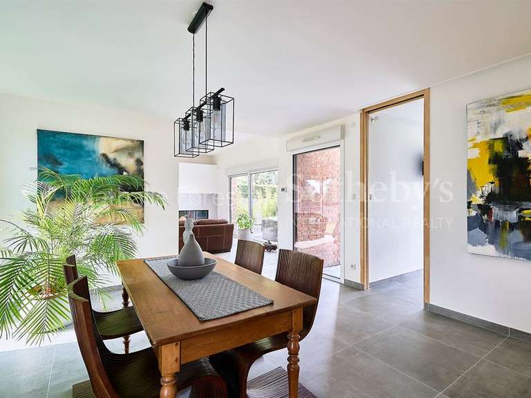 Maison Aubers - 5 chambres - 235m²