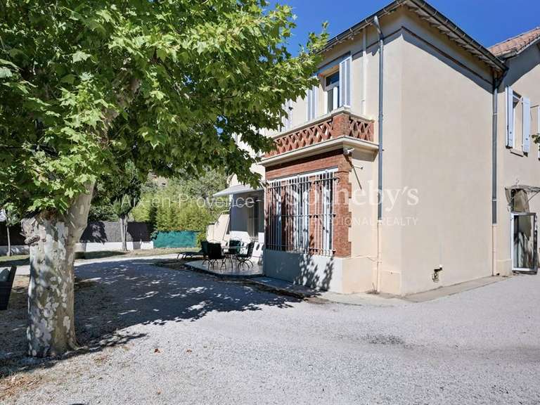 Maison Aix-en-Provence - 6 chambres - 270m²