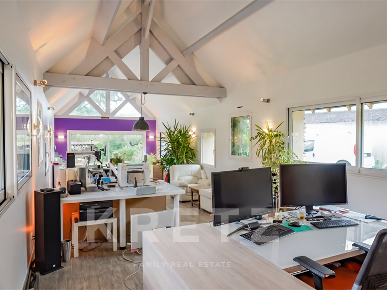 Maison Adainville - 9 chambres - 750m²
