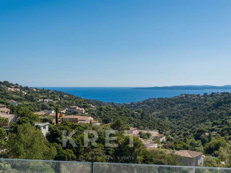 Maison Sainte-Maxime - 5 chambres - 180m²