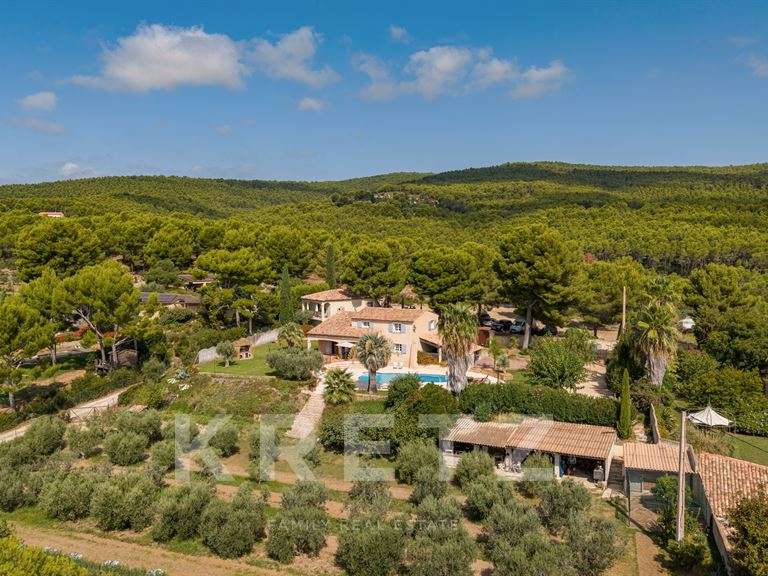 Maison avec Vue sur mer La Cadière-d'Azur - 250m²