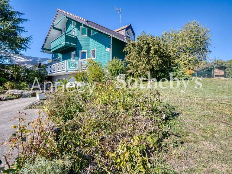 Maison Poisy - 4 chambres - 260m²