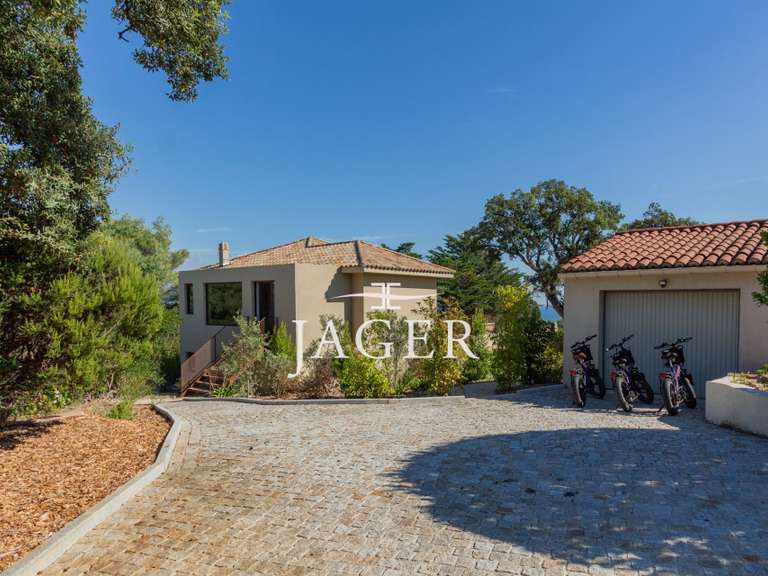 Villa avec Vue sur mer Les issambres - 3 chambres - 160m²