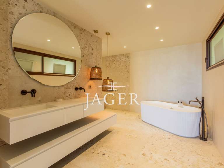 Villa avec Vue sur mer Les issambres - 5 chambres - 450m²