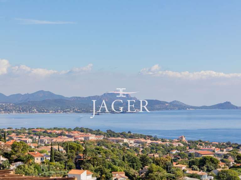 Villa avec Vue sur mer Les issambres - 5 chambres - 450m²