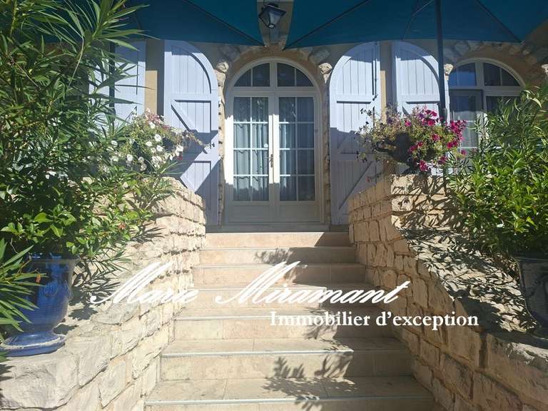 Maison Avignon - 4 chambres - 200m²