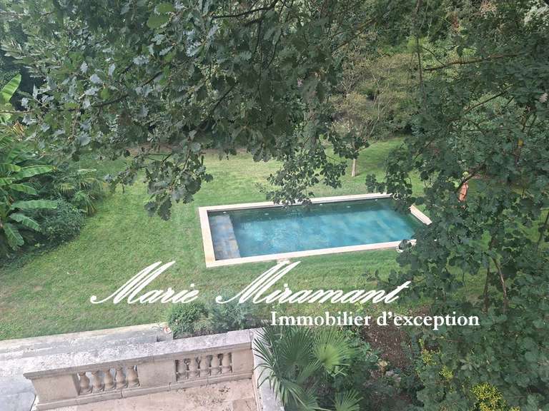 Property Nîmes - 4 bedrooms - 900m²