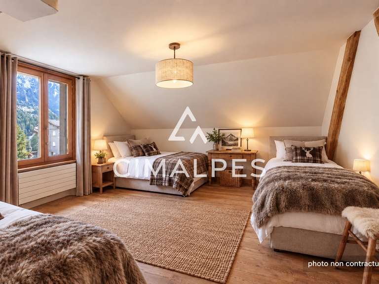 Maison Chamonix-Mont-Blanc - 5 chambres - 151m²