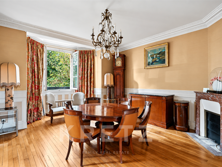 Maison Saint-Cloud - 5 chambres - 200m²
