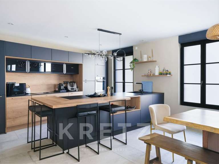 Maison Montfort-l'Amaury - 5 chambres - 333m²