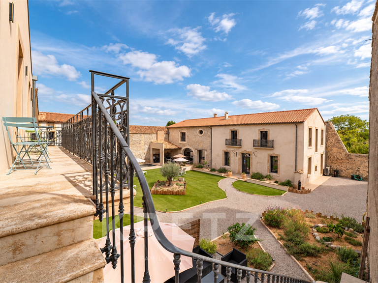 Maison Agde - 12 chambres - 500m²