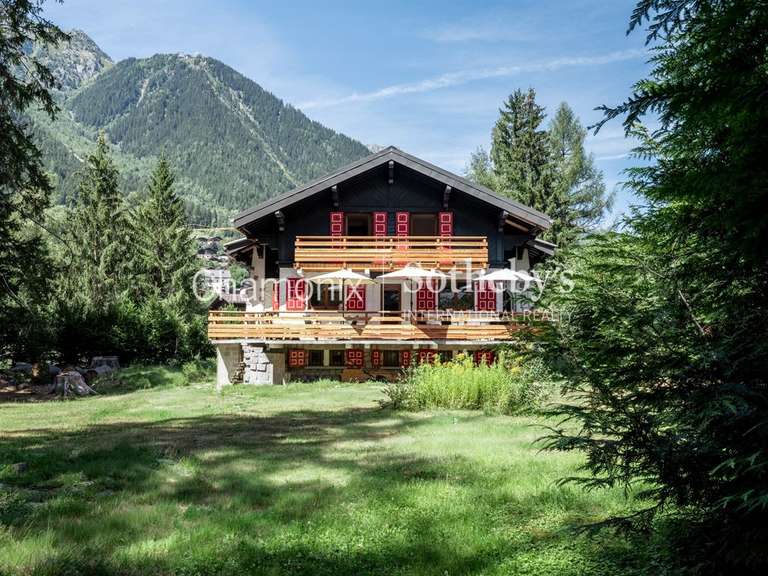 Maison Chamonix-Mont-Blanc - 7 chambres - 161m²