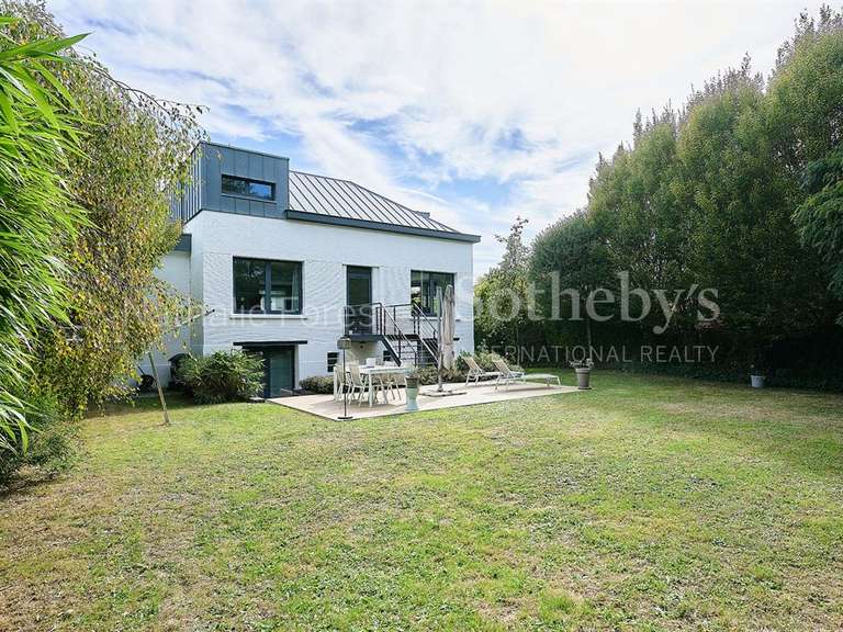 Maison Bondues - 4 chambres - 262m²