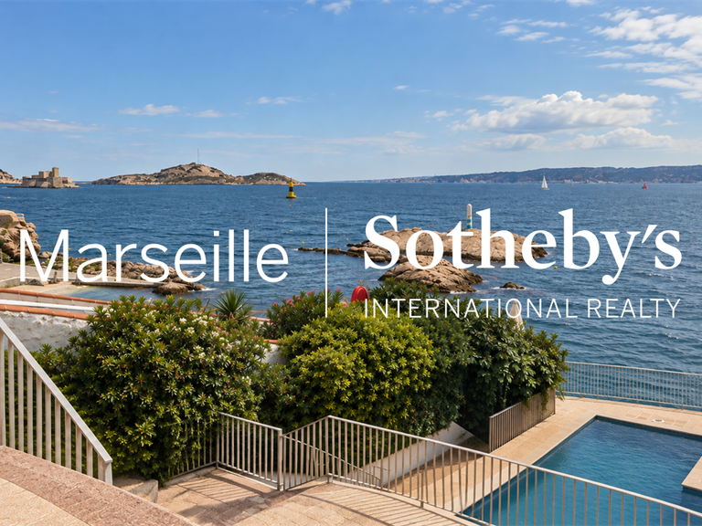 Maison Marseille 7e - 3 chambres - 288m²