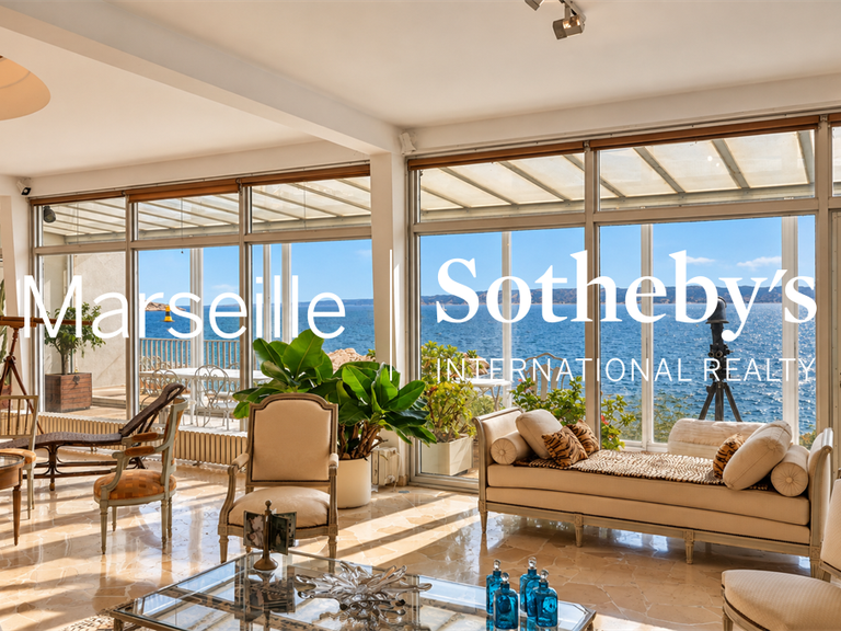Maison Marseille 7e - 3 chambres - 288m²