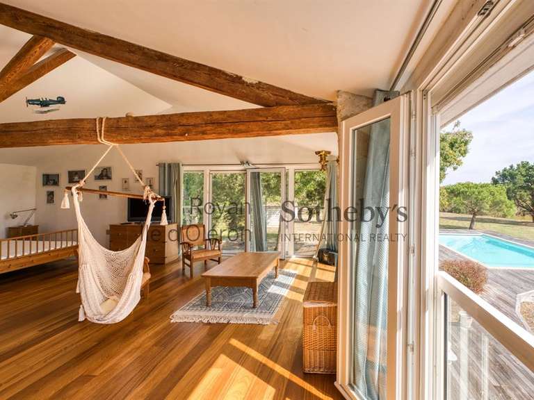 Maison Saint-Georges-d'Oléron - 5 chambres - 240m²