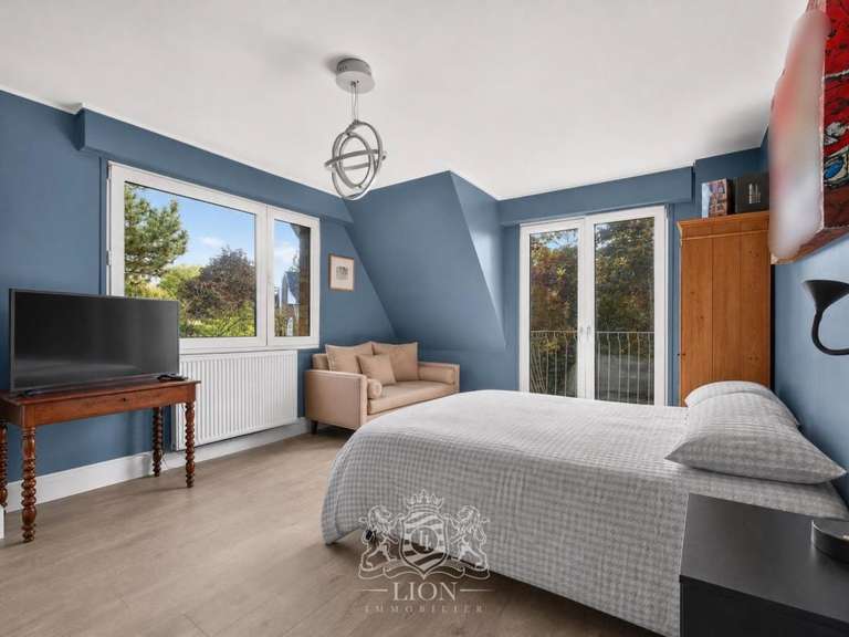 Maison La Chapelle-d'Armentières - 6 chambres - 200m²