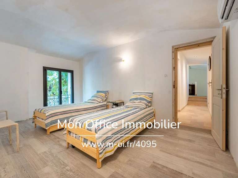 Maison Aix-en-Provence - 3 chambres - 210m²