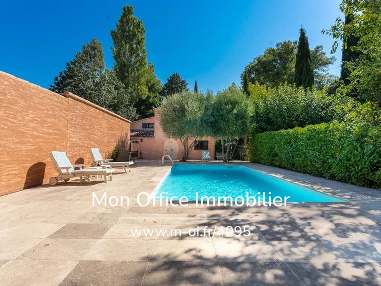 Maison Aix-en-Provence - 3 chambres - 210m²
