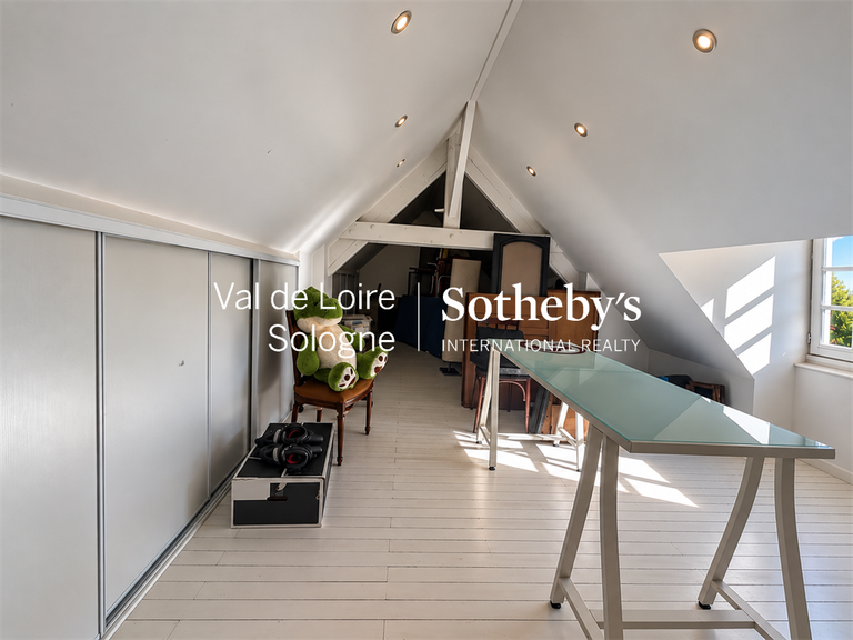 Maison Marcilly-en-Villette - 7 chambres - 292m²