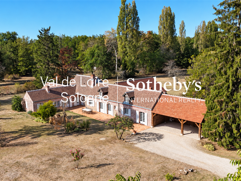 Maison Marcilly-en-Villette - 7 chambres - 292m²