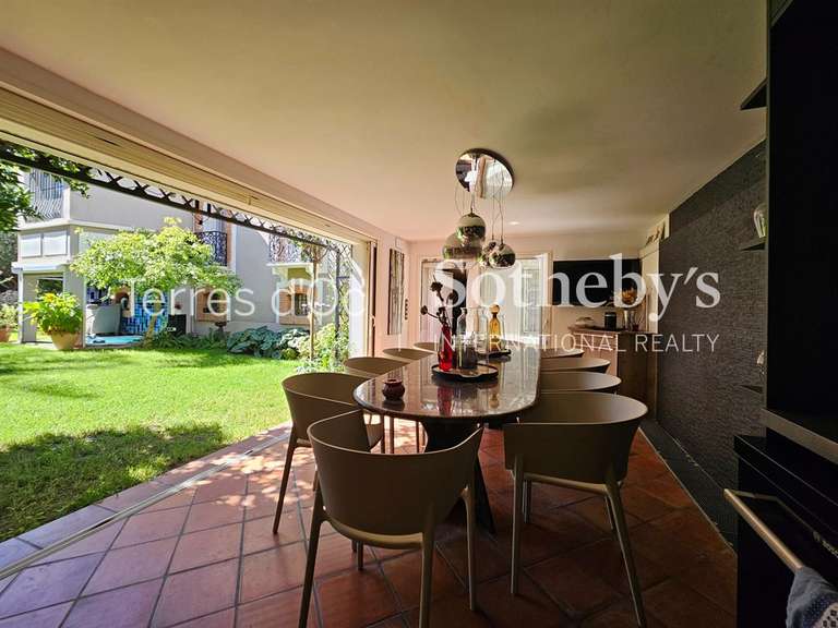 Maison Perpignan - 2 chambres - 267m²