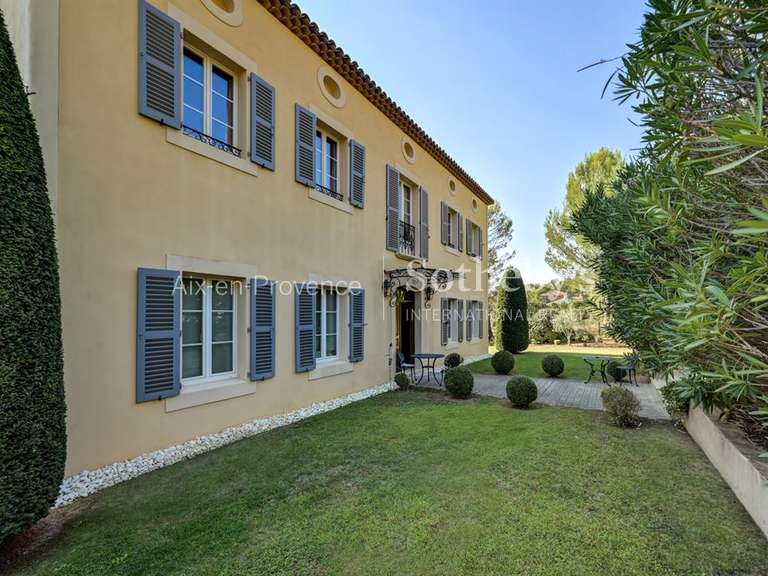 Maison Cabriès - 5 chambres - 295m²