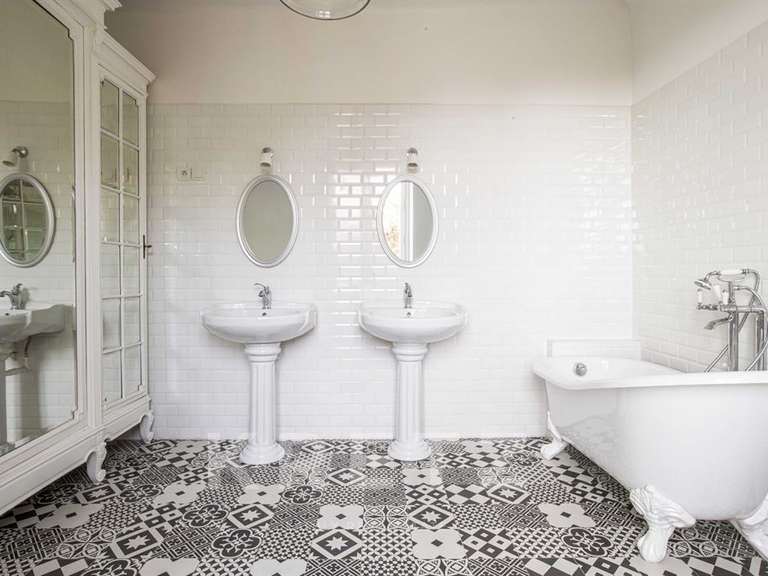 Maison Triel-sur-Seine - 7 chambres - 300m²