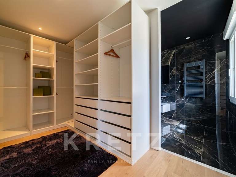 Maison Nîmes - 6 chambres - 402m²