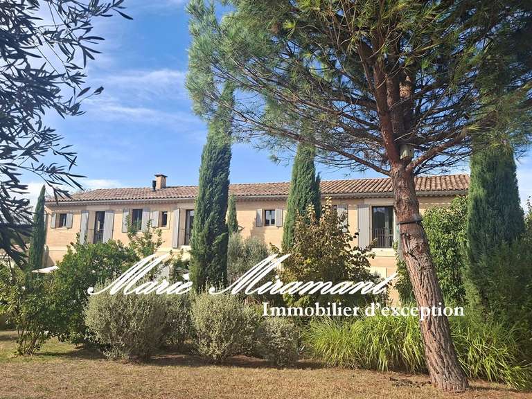 Propriété Avignon - 5 chambres - 350m²