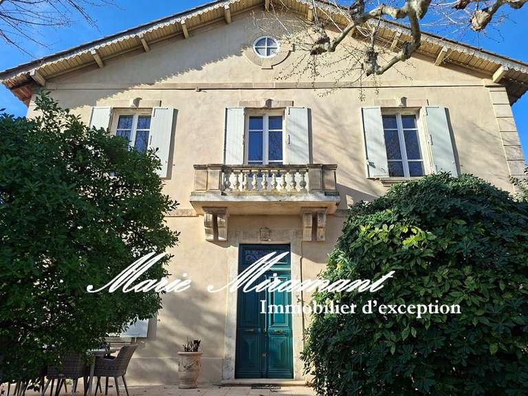 Maison Avignon - 4 chambres - 310m²