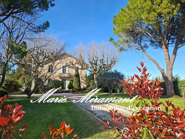 Maison Avignon - 4 chambres - 310m²