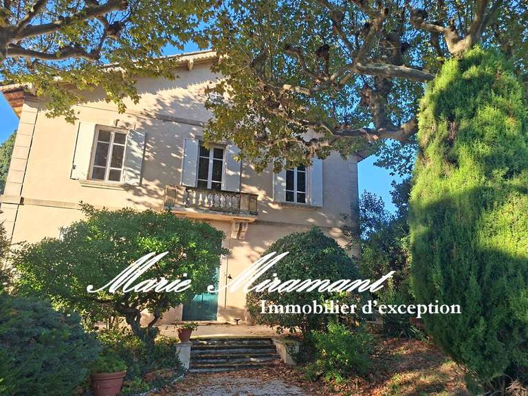 Maison Avignon - 4 chambres - 310m²