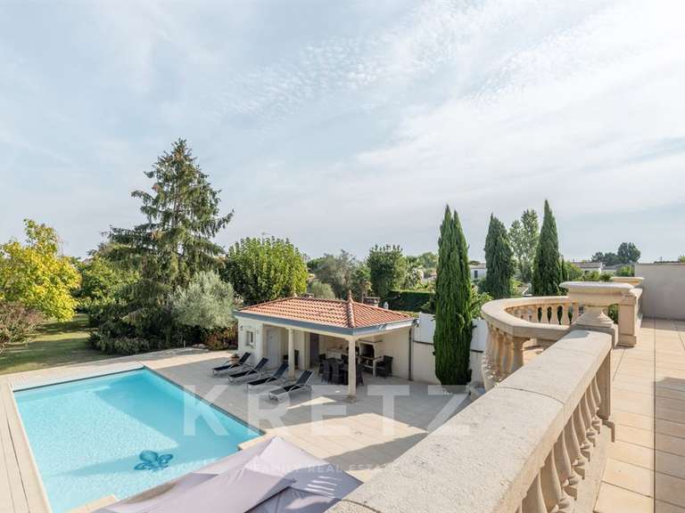 Maison Mérignac - 5 chambres - 301m²