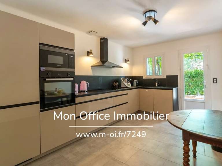 Maison Aix-en-Provence - 6 chambres - 250m²