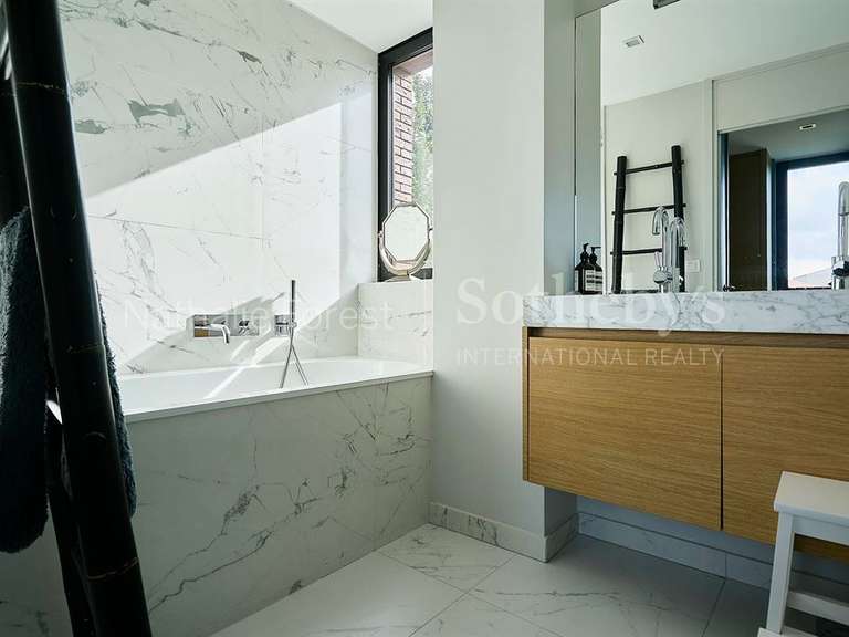 Maison Louvil - 3 chambres - 186m²