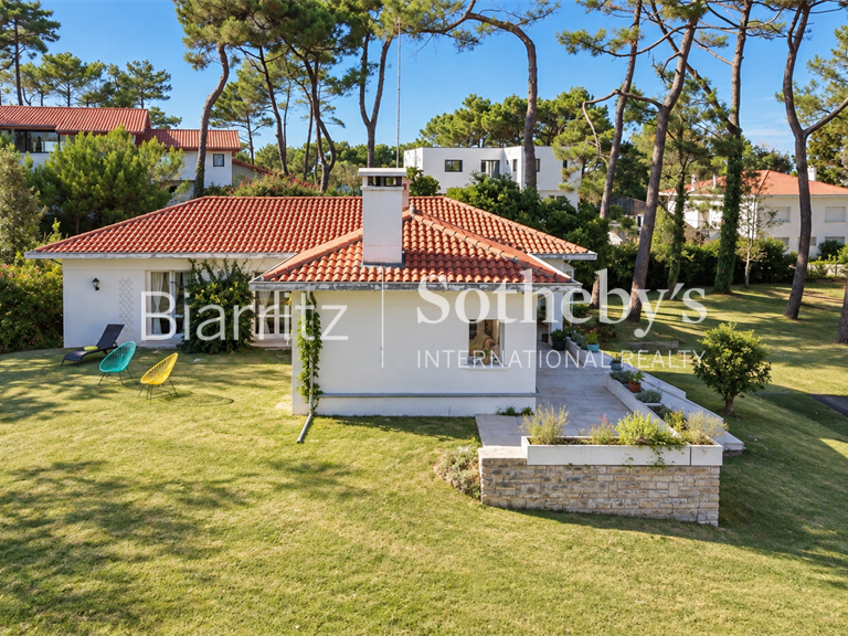 Maison Anglet - 3 chambres - 200m²