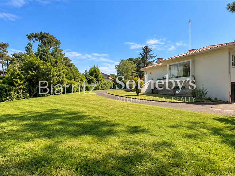 Maison Anglet - 3 chambres - 200m²