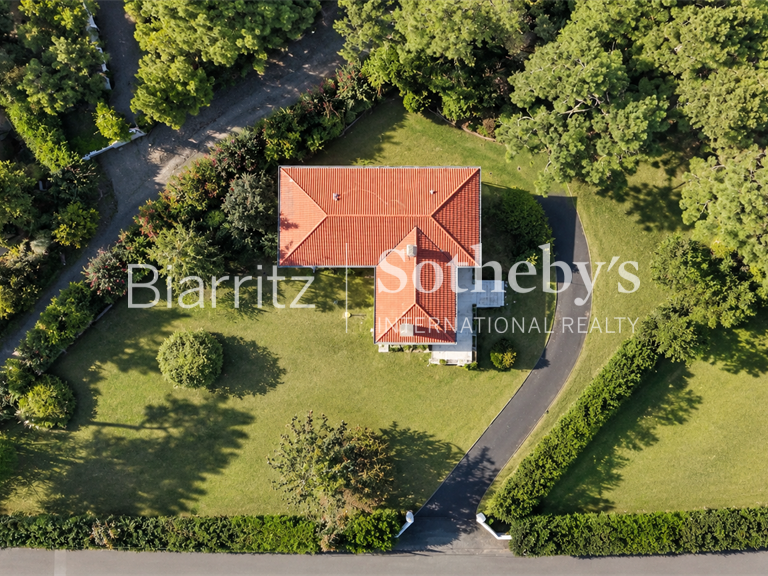 Maison Anglet - 3 chambres - 200m²